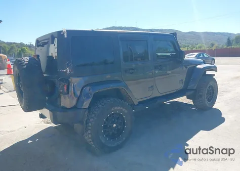 2014 Jeep Wrangler Unlimited Sahara z USA, uszkodzony, nr VIN 1C4BJWEG8EL207160